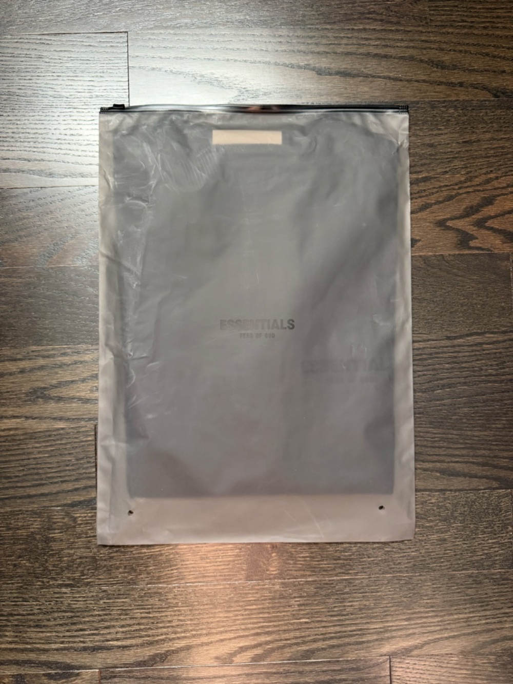 Fear Of God Essentials T-Shirt SS22 Stretch Limo Black Size Medium - Picture 4 of 4